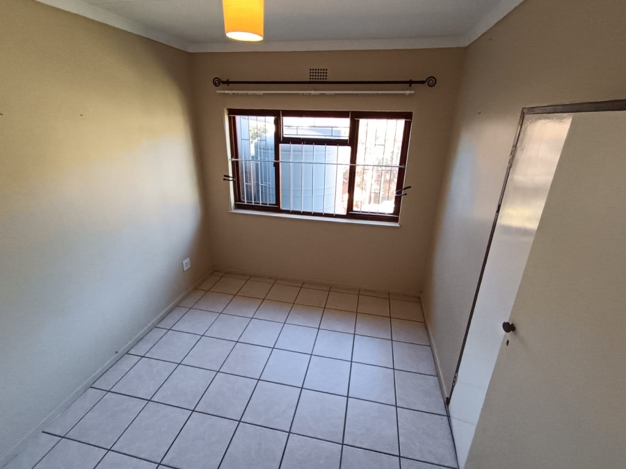 To Let 2 Bedroom Property for Rent in Da Nova Western Cape
